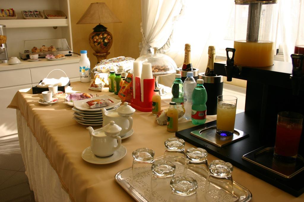 Hotel Luxor Casoria Eksteriør billede